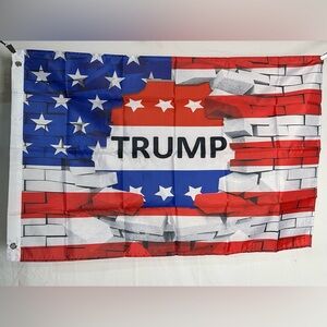 Trump American Flag 35x23 Inches